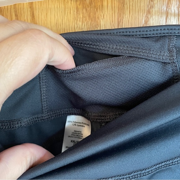 Danskin NOW Fitted Athletic Capri DriMore Leggings, Gray, Size XXL - Picture 7 of 8